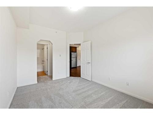 1416-99 Copperstone Park Se, Calgary, AB - Indoor Photo Showing Other Room