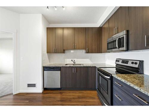 1416-99 Copperstone Park Se, Calgary, AB - Indoor Photo Showing Kitchen