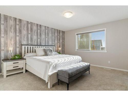 54 Walden Heath Se, Calgary, AB - Indoor Photo Showing Bedroom