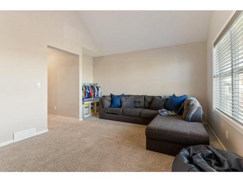 54 Walden Heath Se, Calgary, AB - Indoor Photo Showing Other Room