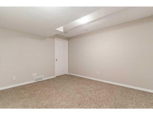 213 Copperfield Boulevard Se, Calgary, AB - Indoor Photo Showing Other Room