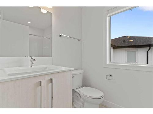 706-280 Chelsea Road, Chestermere, AB - Indoor Photo Showing Bathroom