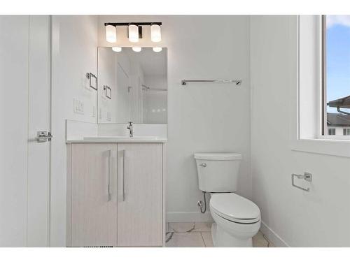 706-280 Chelsea Road, Chestermere, AB - Indoor Photo Showing Bathroom