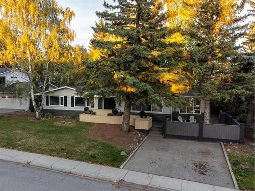 82 Massey Place Sw, Calgary, AB - Outdoor