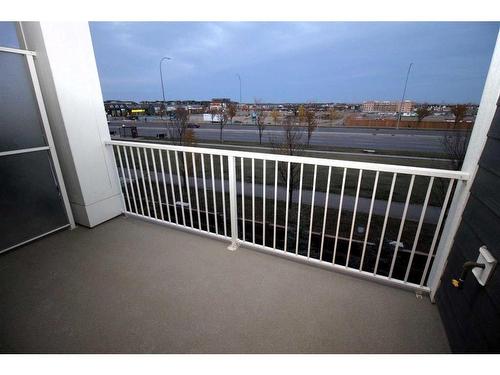 320-400 Auburn Meadows Common Se, Calgary, AB - Outdoor