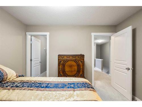 949 Mckenzie Towne Manor Se, Calgary, AB - Indoor Photo Showing Bedroom