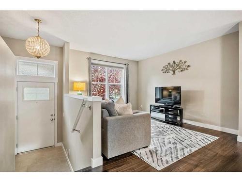 949 Mckenzie Towne Manor Se, Calgary, AB - Indoor Photo Showing Living Room