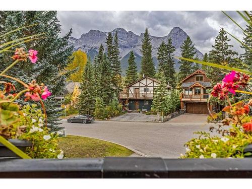 13 Riverview Place, Canmore, AB - Outdoor With Facade