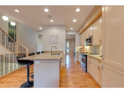 2023 47 Avenue Sw, Calgary, AB - Indoor Photo Showing Kitchen With Upgraded Kitchen