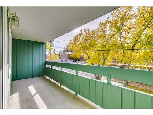 8202-315 Southampton Drive Sw, Calgary, AB - Outdoor With Balcony With Exterior