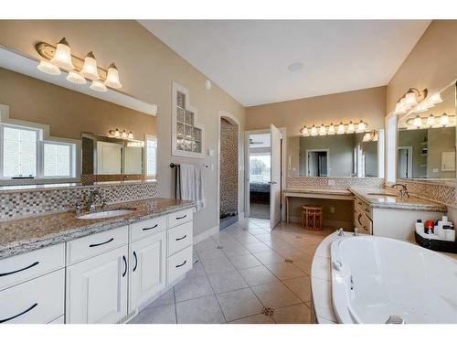 63059A Township Road 382, Rural Clearwater County, AB - Indoor Photo Showing Bathroom