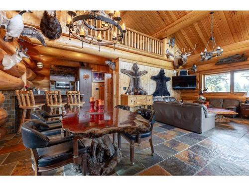 63059A Township Road 382, Rural Clearwater County, AB - Indoor