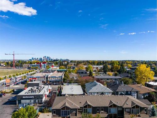 312-1919 36 Street Sw, Calgary, AB - Outdoor With View