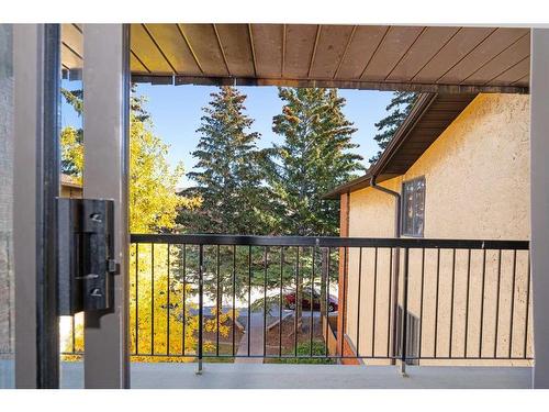 312-1919 36 Street Sw, Calgary, AB - Outdoor With Exterior