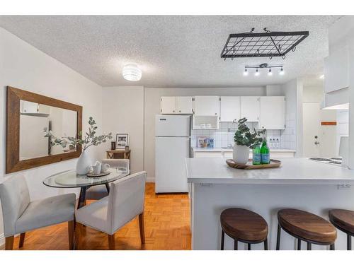 302-1824 11 Avenue Sw, Calgary, AB - Indoor