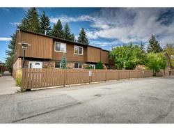 51-287 Southampton Drive SW Calgary, AB T2W 2N5