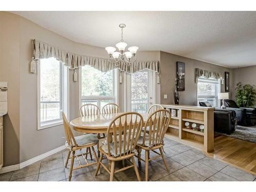 414 Sierra Madre Court Sw, Calgary, AB - Indoor Photo Showing Dining Room