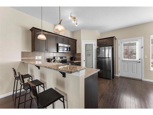 3904-1001 8 Street Nw, Airdrie, AB - Indoor Photo Showing Kitchen With Stainless Steel Kitchen With Upgraded Kitchen