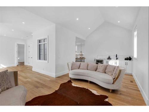 580 Marine Drive Se, Calgary, AB - Indoor Photo Showing Living Room