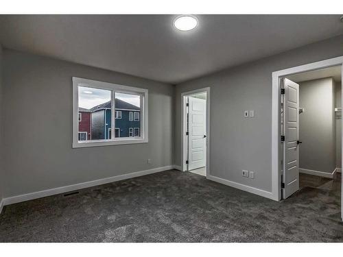 157 Belmont Villas Sw, Calgary, AB - Indoor Photo Showing Other Room