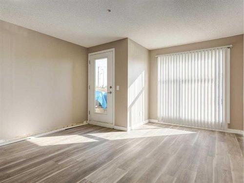 2103-700 Willowbrook Road Nw, Airdrie, AB - Indoor Photo Showing Other Room