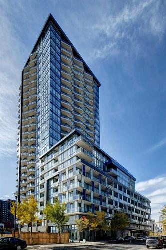 225-615 6 Avenue Se, Calgary, AB - Outdoor With Balcony With Facade