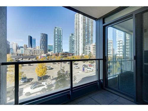 225-615 6 Avenue Se, Calgary, AB - Outdoor With Balcony With View