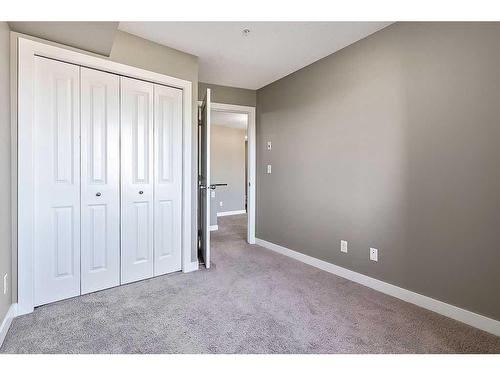 1310-81 Legacy Boulevard Se, Calgary, AB - Indoor