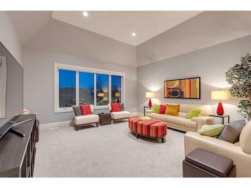 107 Mystic Ridge Park Sw, Calgary, AB - Indoor Photo Showing Living Room