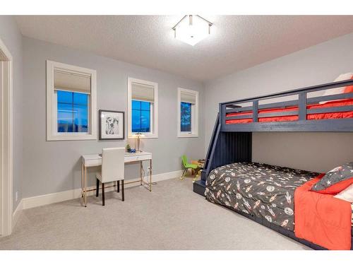 107 Mystic Ridge Park Sw, Calgary, AB - Indoor Photo Showing Bedroom