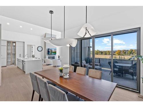 653 Quarry Way Se, Calgary, AB - Indoor Photo Showing Dining Room