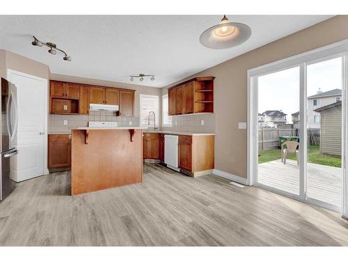 37 Taralake Terrace Ne, Calgary, AB - Indoor Photo Showing Kitchen