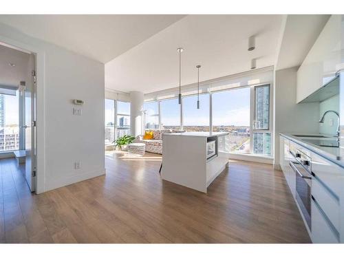 1102-1122 3 Street Se, Calgary, AB - Indoor Photo Showing Kitchen With Upgraded Kitchen