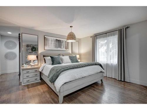 322078 8 Street East, Rural Foothills County, AB - Indoor Photo Showing Bedroom