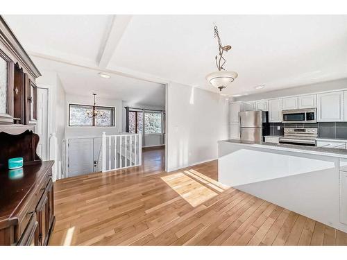 27 Barner Avenue, Red Deer, AB - Indoor Photo Showing Kitchen