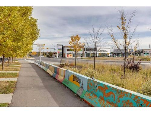 7024 34 Avenue Nw, Calgary, AB - Outdoor With View