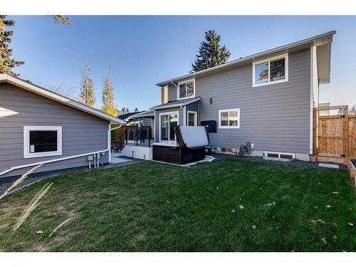 1128 Lake Sylvan Drive Se, Calgary, AB - Outdoor With Exterior