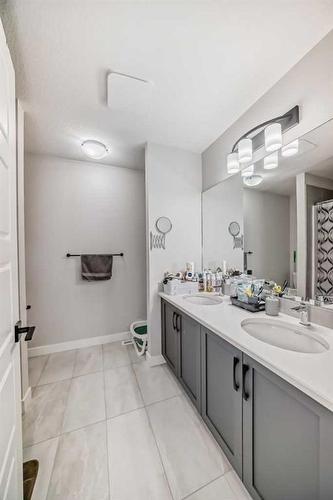 162 Ambleton Drive Nw, Calgary, AB - Indoor Photo Showing Bathroom