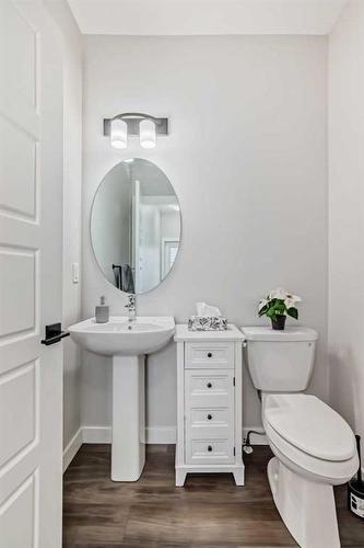 162 Ambleton Drive Nw, Calgary, AB - Indoor Photo Showing Bathroom