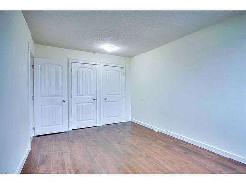 4-6147 Buckthorn Road Nw, Calgary, AB - Indoor Photo Showing Other Room