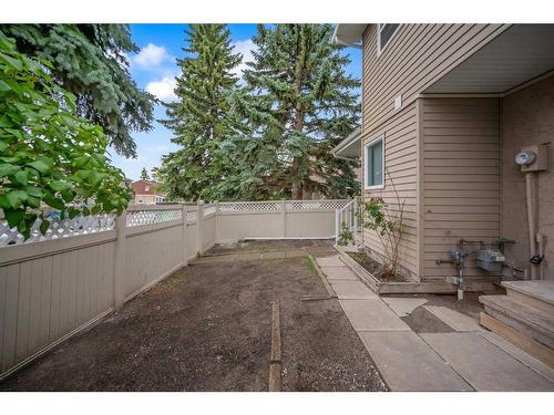 15-5520 1 Avenue Se, Calgary, AB - Outdoor