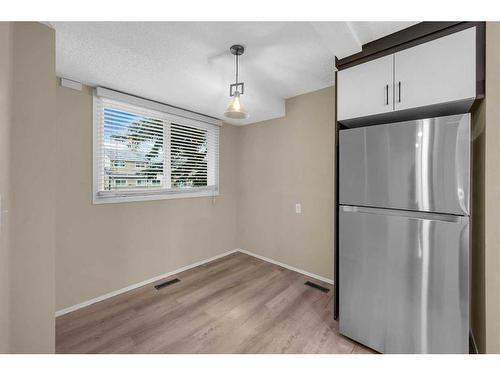 15-5520 1 Avenue Se, Calgary, AB - Indoor