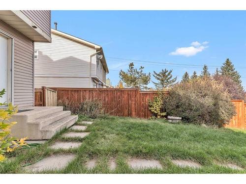 231 Sandstone Road Nw, Calgary, AB - Outdoor