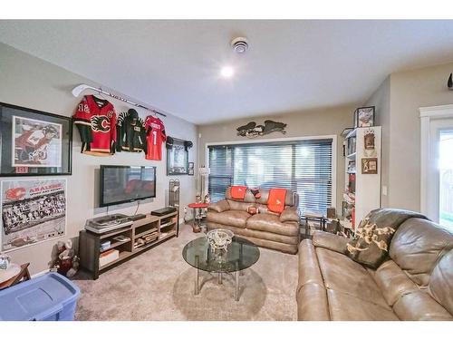 14 Riviera Point, Cochrane, AB - Indoor Photo Showing Living Room