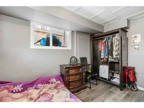 216 Taradale Drive Ne, Calgary, AB - Indoor Photo Showing Bedroom