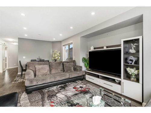 216 Taradale Drive Ne, Calgary, AB - Indoor Photo Showing Living Room