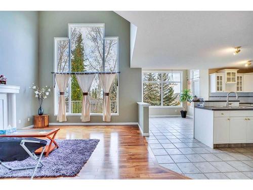 295 Hamptons Drive Nw, Calgary, AB 