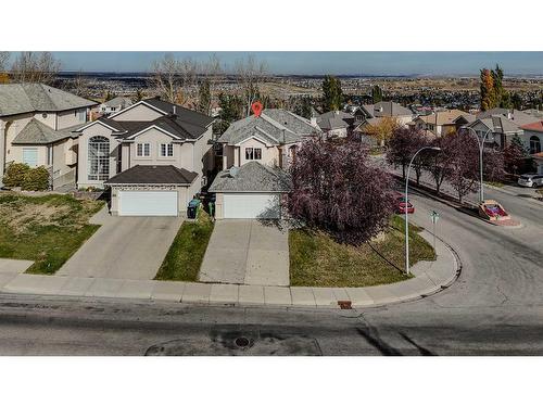 295 Hamptons Drive Nw, Calgary, AB 