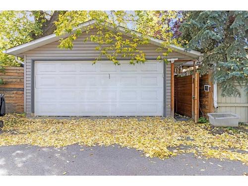 3020 5 Street Sw, Calgary, AB - Outdoor