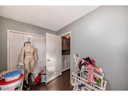 554 Whitehill Place Ne, Calgary, AB - Indoor